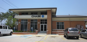 A Chase Bank building
