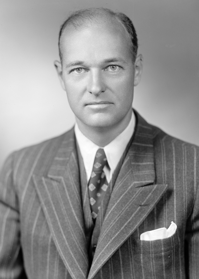 Photo portrait of George F. Kennan