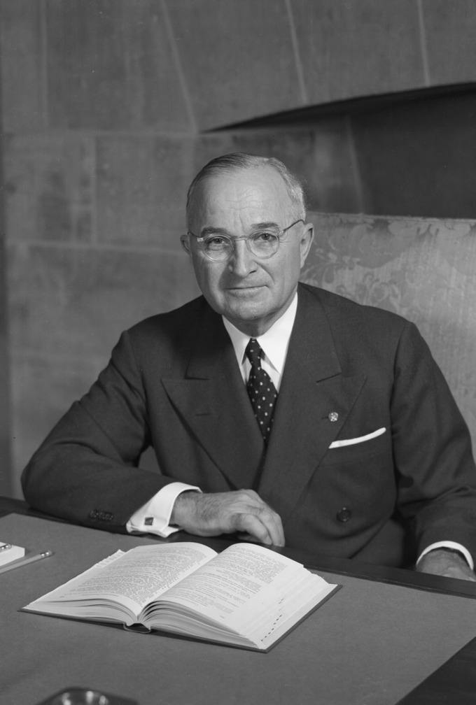 Photo portrait of Harry S. Truman