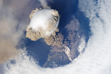 Volcanic eruption of Sarychev Peak as seen from the International Space Station. 