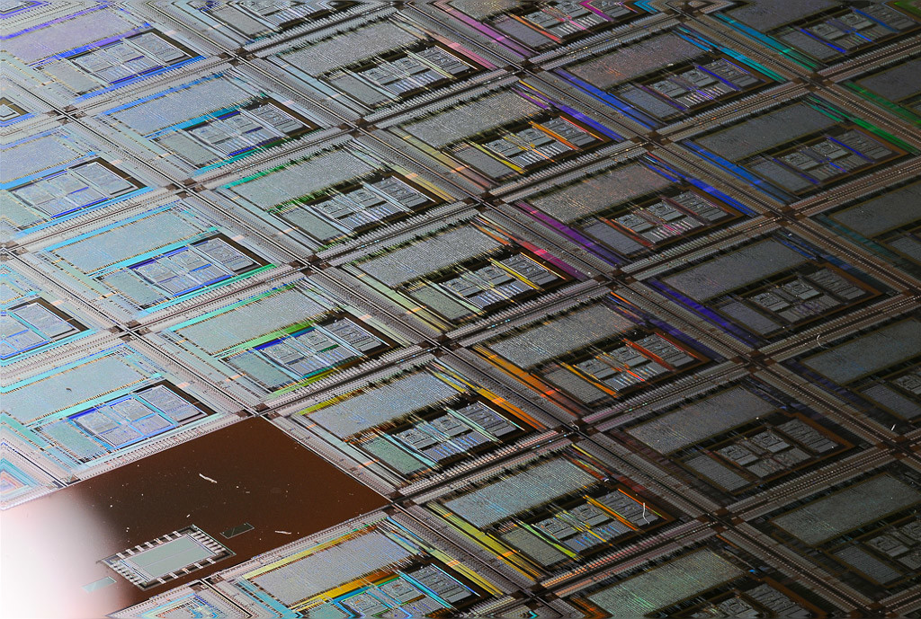 Photo of a CPU wafer stack