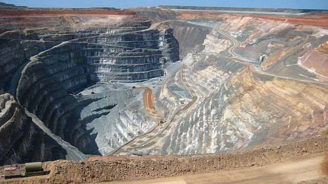 Sunrise Dam Gold Mine, Australia